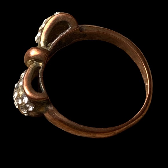 Vintage Copper & Cubic Zirconium Bow Ring Woman’s Jewelry - Picture 4 of 6